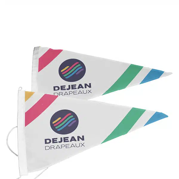 dejean-drapeaux-guidons-nautiques-fond-blanc-avec-motifs